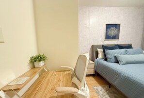 2 bedrooms, desk, iron/ironing board, free WiFi