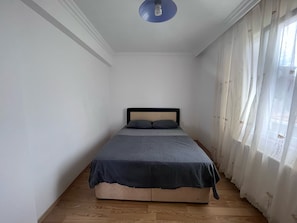 Condo de base, vue sur la mer | 2 chambres