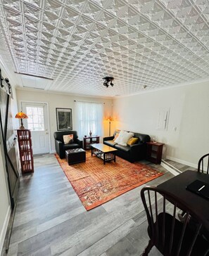 Älytelevisio, kirjoja