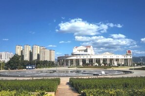 Unclassified image, 4 of 25, button - Mengzi Fengjing Boutique Hotel (Mengzi)