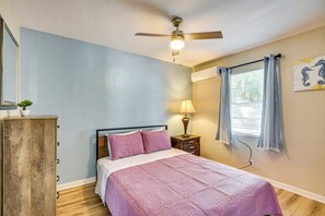 2 chambres, bureau, fer et planche à repasser, accès Internet