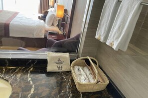 Room - Shenzhen Shun he International Hotel(Bao An Pingzhou Metro Station) (Shenzhen)