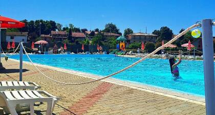 PetFriendly Holiday Home Among the Vineyards