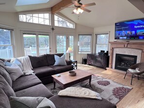 智能电视、壁炉、电脑显示器、打印机