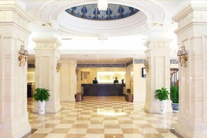Unclassified image, 3 of 55, button - Jingbin Hotel (Beijing)