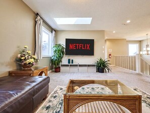 Smart TV, caminetto