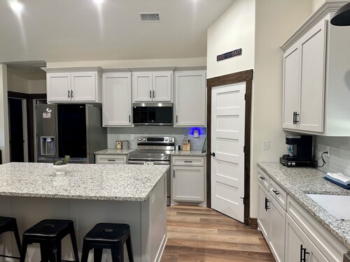 Rayburn Blue•Close to Ramp•New Home•Large Driveway for Multiple Trucks and Boats