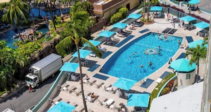 City & Palm View Oceanfront Bliss w/ Free Parking