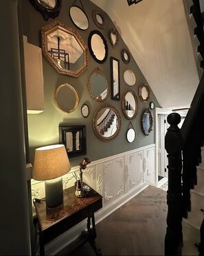 Interior - Room in a house - blue room (Dublin)