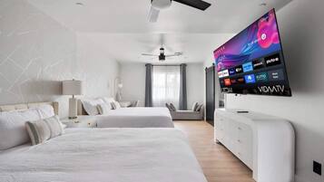 4 Schlafzimmer, Bügeleisen/Bügelbrett, Reisekinderbett, kostenloses WLAN