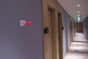 Ảnh chưa phân loại, 4 trong số 41 ảnh, nút