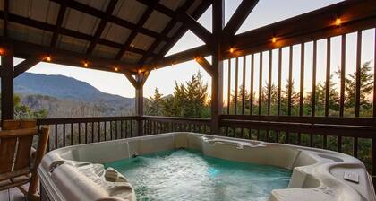 Cozy Mountain Retreat – Hot Tub, Views & Minutes to Pigeon Forge!