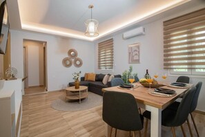 Dining - Charming 2-bedroom country house with WiFi, AC in Zakynthos (ZAKYNTHOS)