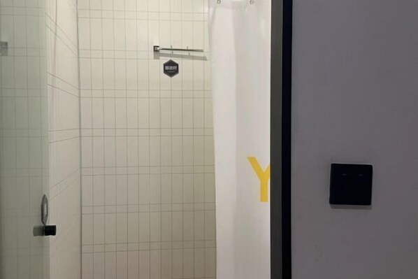 Room - 100 Inn Hotel (Shanghai Zhenping Road Subway Station) (Shanghai)