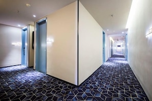 Unclassified image, 4 of 11, button - 100 Inn Hotel (Shanghai Zhenping Road Subway Station) (Shanghai)
