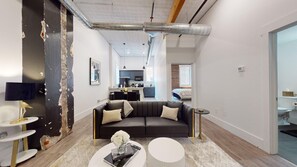 TV connectée, espaces bureaux