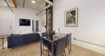 Charming 2-bedroom apartment in the Historic Downtown Grand Island
