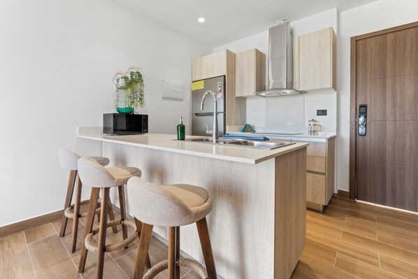 Microwave, oven, coffee/tea maker, toaster