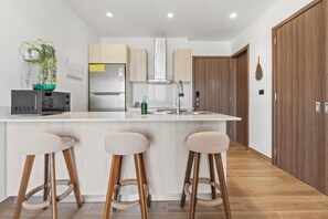 Microwave, oven, coffee/tea maker, toaster