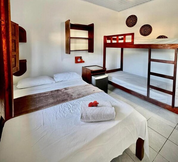 Family Quadruple Room | Free WiFi, bed sheets - Estalagem Sol de Boipeba (Cairu)