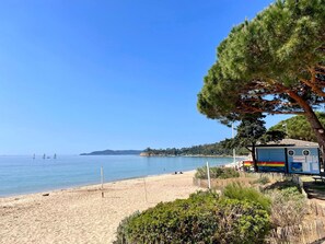 Playa en los alrededores 