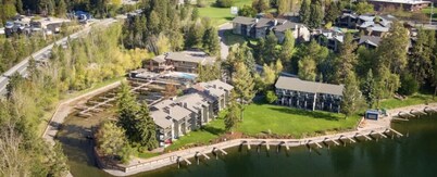 Amazing WATERFRONT GETAWAY with Views of Gorgeous Flathead Lake