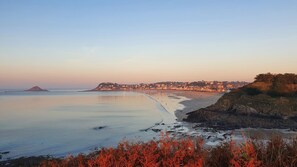 On the beach - Les bains - PLENEUF VAL ANDRE (PLENEUF VAL ANDRE)