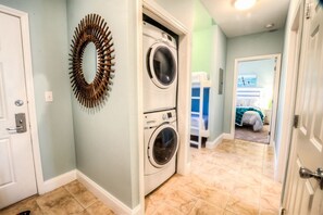 Familie appartement, uitzicht op het strand | Woonruimte