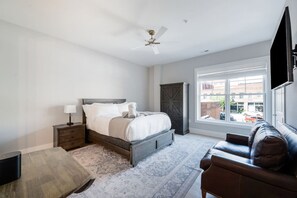 2 chambres, bureau, fer et planche à repasser, Wi-Fi