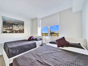 3 chambres, fer et planche à repasser, lit parapluie, Wi-Fi gratuit