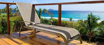 Walk to Beach Villa w/ Stunning Ocean Views