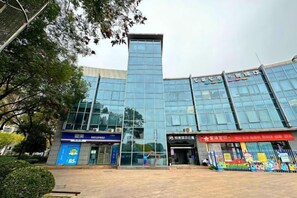 Exterior - Hotel Apartment (Shanghai National Convention and Exhibition Center Jiangqiao Old Street Branch) (Shanghai)