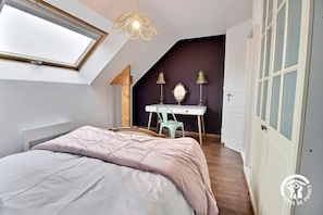 4 Schlafzimmer, Bügeleisen/Bügelbrett, Reisekinderbett, kostenloses WLAN