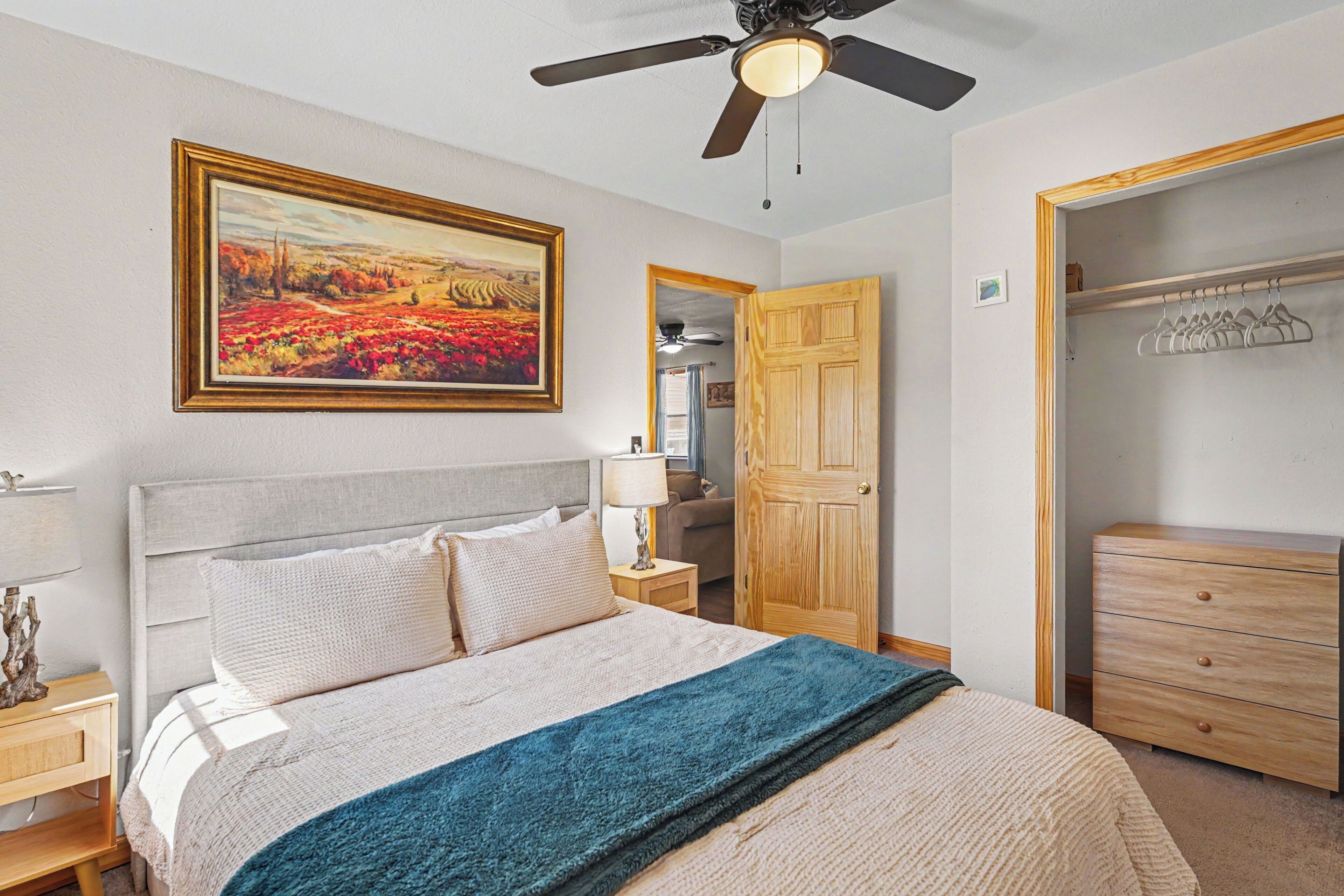 2 bedrooms, travel crib, free WiFi, bed sheets