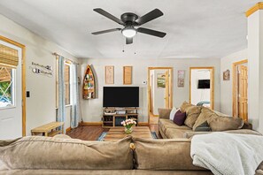 Smart TV, books