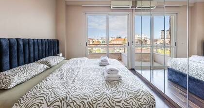 Spacious City-View Apartment Overlooking Shkodër