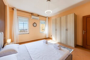 2 bedrooms, iron/ironing board, travel crib, WiFi