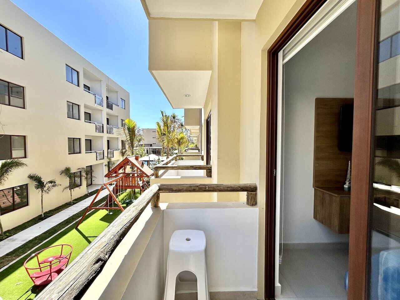 Blackout drapes, iron/ironing board, free WiFi