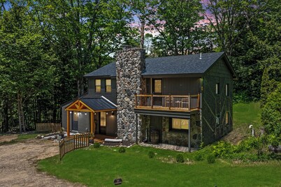 The Shanty-Lakes Region–Ski Gunstock/Pavilion/Gunstock/Lake Winni/HGTV Design