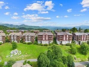 Exterior - Mayway Retreat - Echota Club Amenities, Beautiful Mountain Views (Banner Elk)