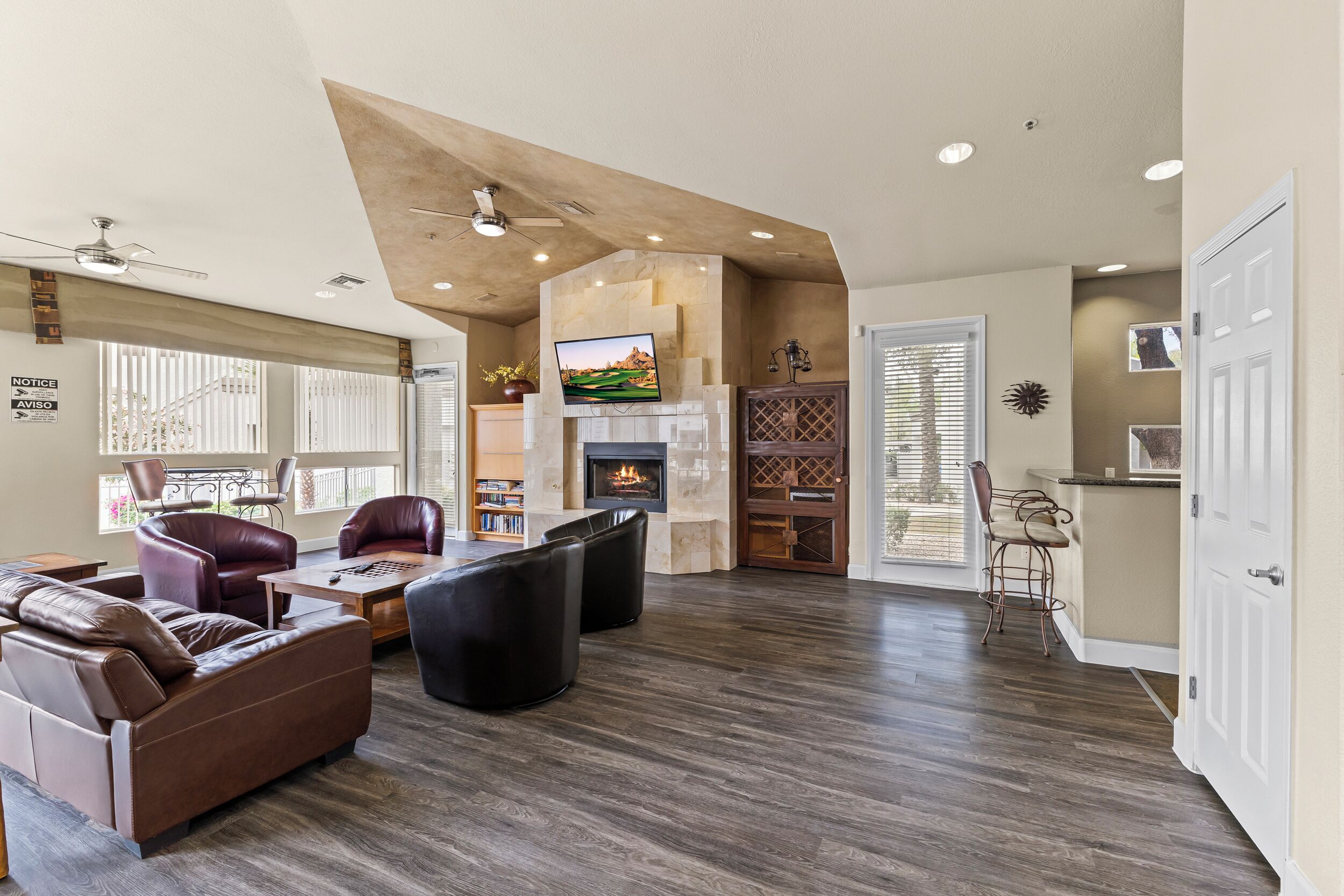 Smart-TV og kontorer