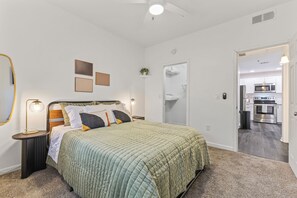 2 bedrooms, WiFi, bed sheets