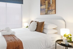 Iron/ironing board, travel cot, WiFi, bed sheets
