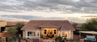 Dove Mountain Luxury Escape
