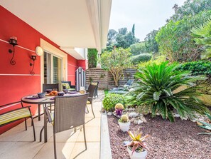 Outdoor dining - Cap Marine by Interhome (Cavalaire)