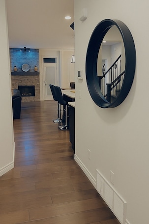 内装. Welcome to our Luxury Nest…A home away from home. Your comfort is our culture