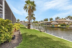 Jardines del alojamiento