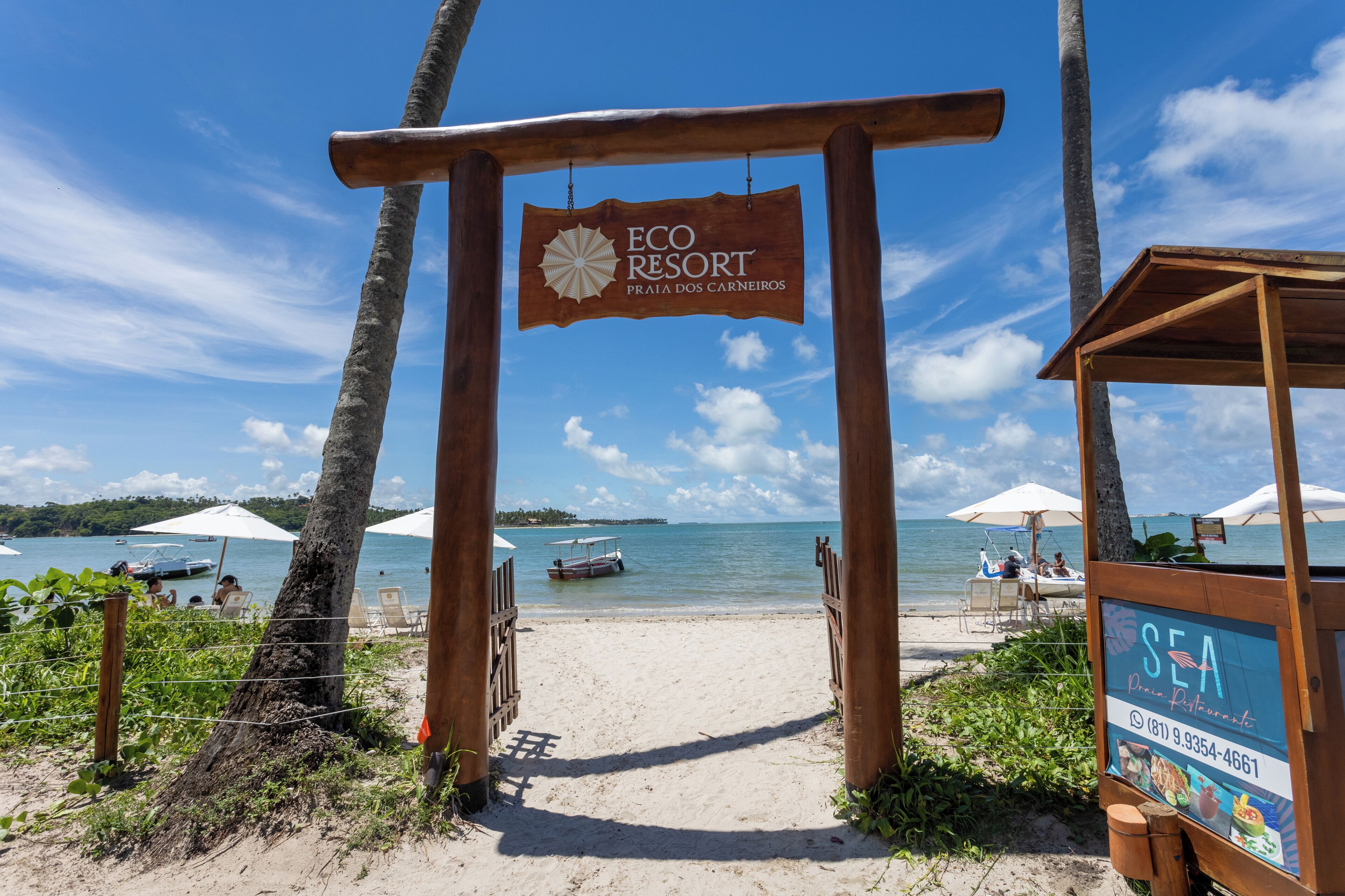 在海滩、白沙、免费海滩班车、免费海滩小屋