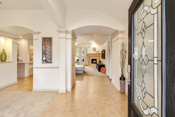 المنشأة من الداخل