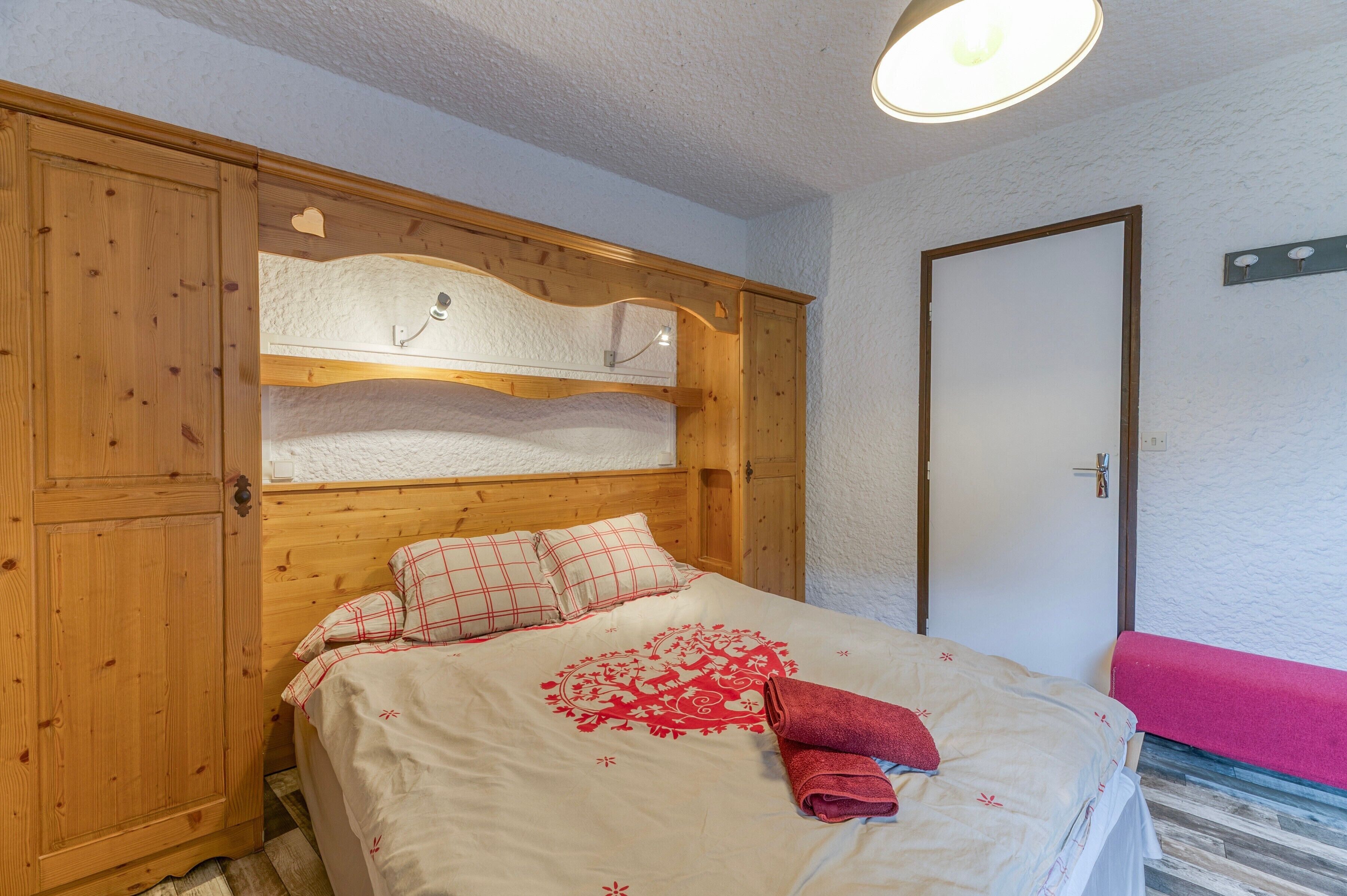 1 chambre, Wi-Fi, draps fournis